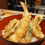 サガミ - 海老、キス、蓮根、南瓜、ししとうの天ぷら