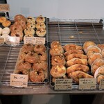 下田流 - 陳列棚の様子②。