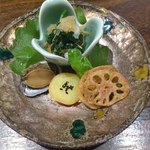 迦陵 - お通し  実はこのお通しが毎回楽しみです！