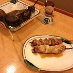 串酒房はっ鳥 - 焼鳥！土手串もうます！