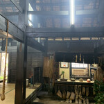 山菜料理 みたき園 - 藁葺き屋根の母屋の中