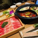 Mongoru Yakuzen Shabu Shabu Shaoweiyan - 