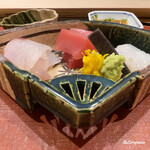 御料理 寺沢 - 鯒､塩竃ひがしもの目鉢鮪の中トロに泥障烏賊を割醤油とちり酢を使い分け