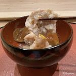 御料理 寺沢 - ずわいがに100％の蟹真薯