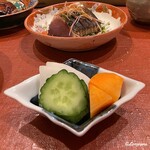 御料理 寺沢 - 胡瓜､大根､人参の糠漬と須萬鰹の藁焼