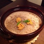 喜和美家 - Ｈ25.05②　【食事】　　雲丹と新牛蒡の炊き込み御飯