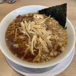 ラーメン いしい - メンマラーメンに無料の背脂トッピング