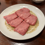 炭火焼肉 ホルモン やま元 - 