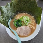 Yokohama Ramen Ooyama Ya - ラーメン並盛＋のり増し