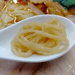 とら食堂 - 手打ちの中太麺