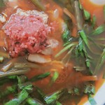 満州ニラら～めんの店 さかえや - 満州ニララーメン（大・アップ）