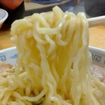 松食堂 - 曽我製麺の中太麺　おいしい