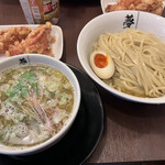 彩色ラーメン きんせい総本家 夢風 - 
