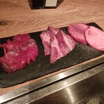 表参道焼肉 KINTAN - 熟成牛タン三種