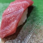 てっちゃん寿司 - 中トロ。