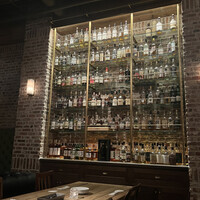 TOKYO Whisky Library - 