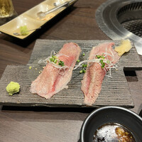 近江牛専門店 万葉 まえだ亭 - 