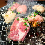 YAKINIKU BON'S - 