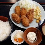 まるわ食堂 - カキフライ定食　1300円