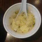 揚子江 - あんかけ焼きそばに付いてくる卵スープ