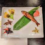 郷土料理ともん - 取り皿最高すぎます