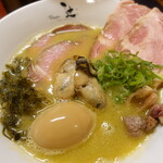 Ramen 辻 - 牡蠣と鶏の白湯らぁめん
