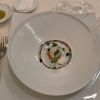 小笠原伯爵邸 - セップ茸のエラード テティージャのクレマ ペドロヒメネスのキューブ