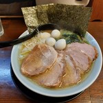 爛々亭 - 家系醤油豚骨お特のせ