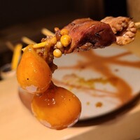 鳥匠 いし井 - ⑲ちょうちん【タレ】(産地・品種聞き忘れ)【追加】
                    火の入り方や大きさの違いで、１つとして同じ味わいが無い
                    きんかんの膜をプリッと噛み割ると黄身が飛び出し、濃厚な滋味とコクを堪能