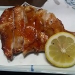 万平 - もも焼き（600円）