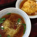 Chuugokuryourikashoukaku - 天津飯＋台湾ラーメンセット