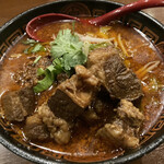 坂上刀削麺 - ＊ 牛肉刀削麺