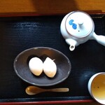 Gion Kinana - ほうじ茶の急須サービスがありがたい