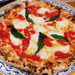 Pizza  Rocco - マルゲリータエクストラ