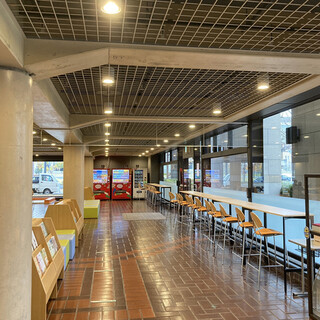 オリエンタルカフェ&バール ラカンタ_2