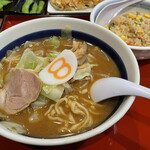 8番らーめん - 料理写真:ミニ炒飯セット 野菜ラーメン(味噌) 891円
