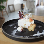 カフェと雑貨の店 イッテ ミッカ - 料理写真:レアチーズケーキ　2022クリスマスプレート