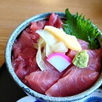 寿司吉 - ひがしもの鉄火、中おち丼