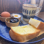 ほっこり珈琲 康之助 - カフェオレモーニング　540円　バター