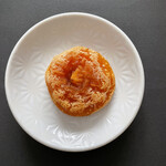 Kaki No Semmon - 蜜珠柿。朝晩の寒暖差が激しく、柿の栽培に適した奈良吉野。乾燥初期に完熟の味わいを凝縮させている。