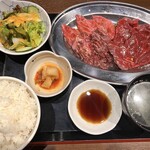 Nikushou Oyakata - 絶品三大焼肉定食