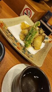 Sushi Yonekura - 