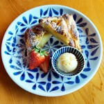 토우보우유우 카페 Cafe stand tOt - 갓 구운 애플파이 드링크 세트