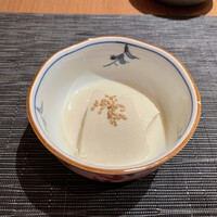 麓屋 京王プラザホテル - ランチコース【月】
                【先付】濃厚おぼろ豆腐