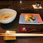 久壷庵 - 「食事＆香の物」。イトウと鯛白子の雑炊、刻み干し子添え。自家製ぬか漬け。贅沢な雑炊！この後は、デザートを頂きに、地下室に移動します。