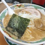 幸来 - ラーメン大盛￥950