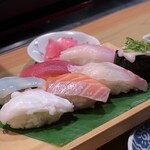 葵 - にぎり盛り合わせ