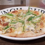 トリワイン ＰＩＫＯＳＨＨＨＵ - シーフードピザ