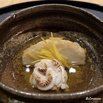 割烹 らん亭 - 海老芋の素揚げに炙りくもこ