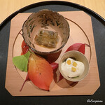 割烹 らん亭 - 河豚の煮凝りと西葫芦の胡桃白和え